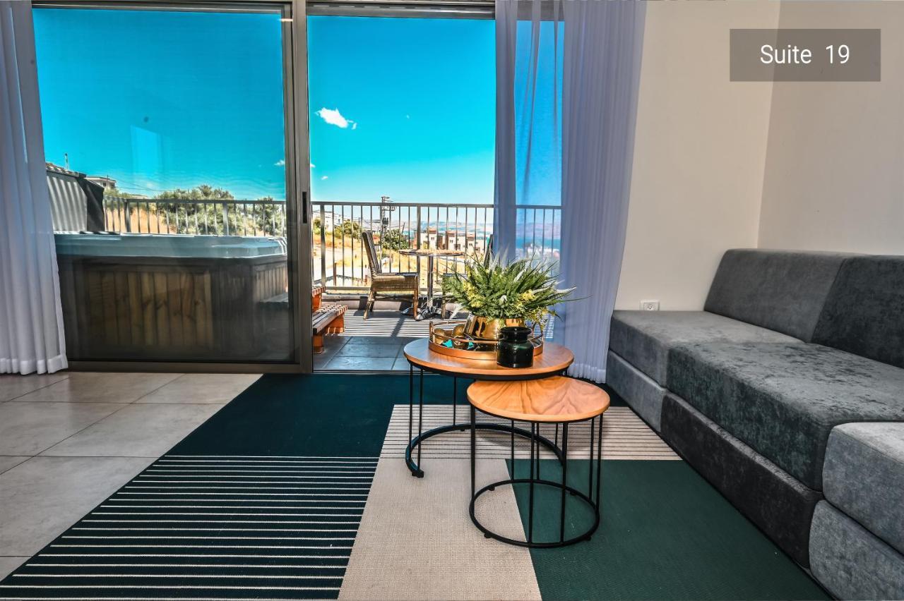 Yalarent Magdala Resort- Luxury Suites With Pool Or Jacuzzi With Sea View Migdal Exterior foto